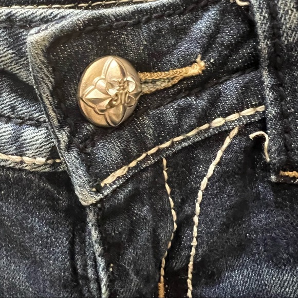 Miss Me Jeans size 26x32 - Picture 6 of 8